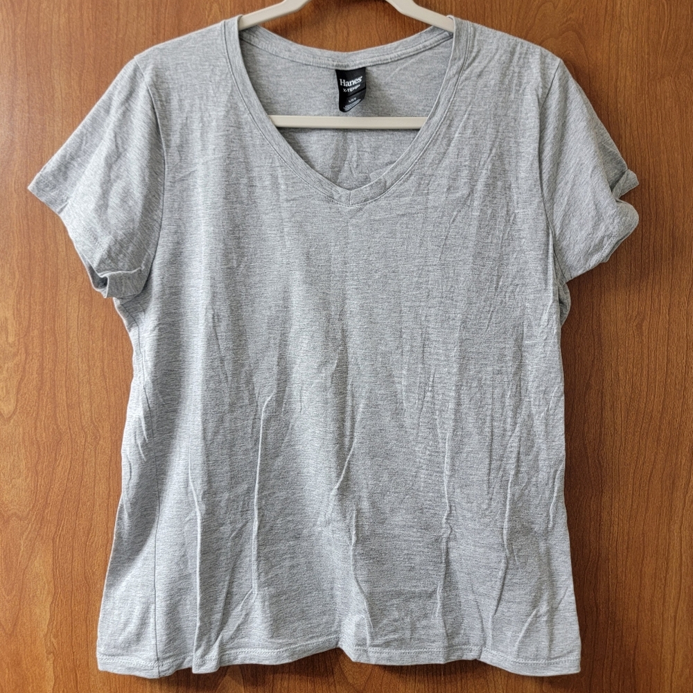 BOGO Hanes X-Temp Gray V-Neck Short Sleeve Shirt Size Large